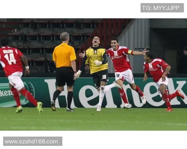 安特卫普与标准列日的激烈对决谁能笑到最后分析比赛前景与球队状态